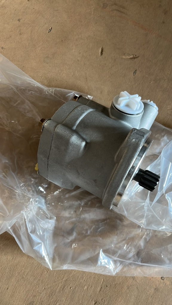 Detroit 12.7 steering pump photo 2