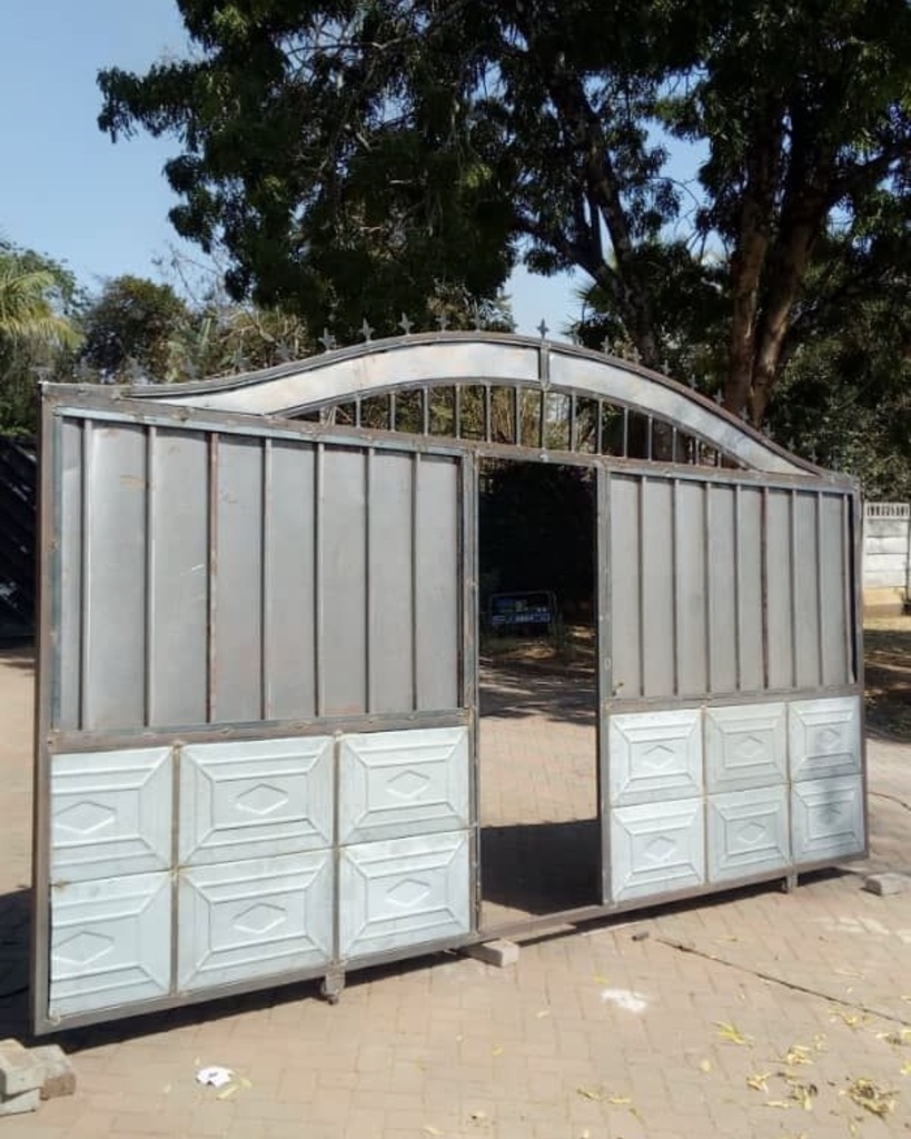 Sliding gates home industrial gates