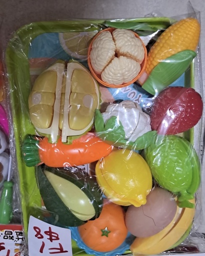Plastic Food Toys
