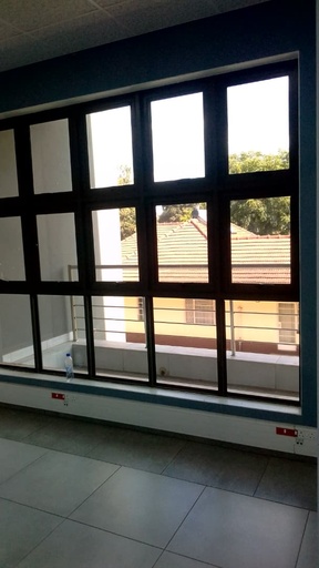 Window & Glass Aluminium Partitions